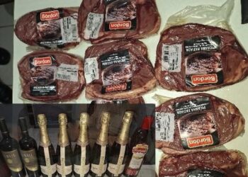 Homens são presos por furtarem 11 picanhas e bebidas em Jaraguá do Sul