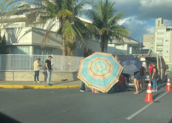 Motociclista é hospitalizado após acidente em Jaraguá do Sul