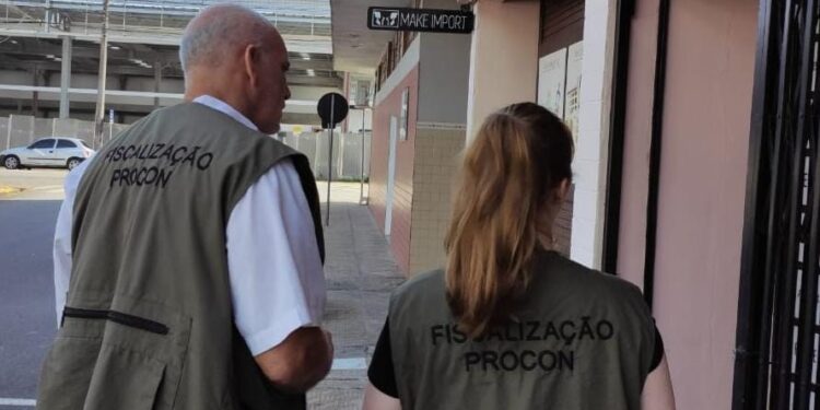 Procon de Jaraguá vai às ruas para orientar e ouvir a comunidade neste sábado