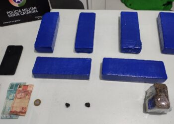 Homem é preso com 4,5 kg de maconha em Schroeder