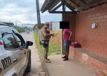 Foragido da Justiça por tráfico de drogas e organização criminosa é preso em Schroeder