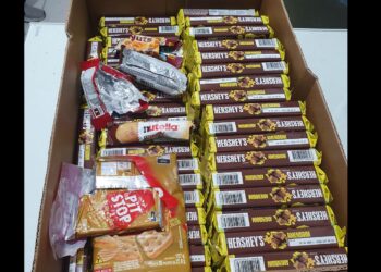 Homem furta 59 chocolates e é preso em Guaramirim