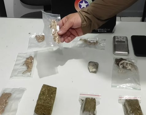 [Vídeo] PM prende traficante com cogumelos psicotrópicos em Jaraguá do Sul