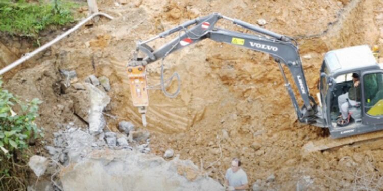 Prefeitura de Massaranduba segue com as obras na nova ponte da Adele Bruch