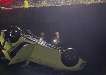 Saída de pista na BR-280 deixa três feridos em Guaramirim