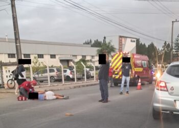 Mulher vai parar no hospital após acidente em Jaraguá do Sul