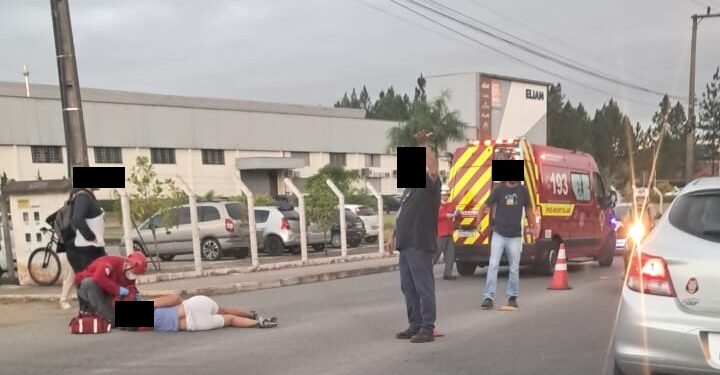 Mulher vai parar no hospital após acidente em Jaraguá do Sul