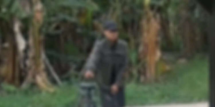 [Vídeo] Ladrão entra em estabelecimento e furta lava-jato em Jaraguá do Sul