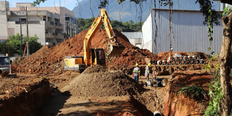 Iniciaram as obras no Trecho V da Rua 13 de Maio, em Jaraguá do Sul