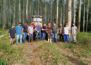 São João do Itaperiú inicia preparativos para Festa de São João com maior fogueira do Sul do Brasil