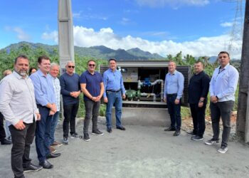 Guaramirim e Schroeder inauguram abastecimento de água no bairro Vila Amizade