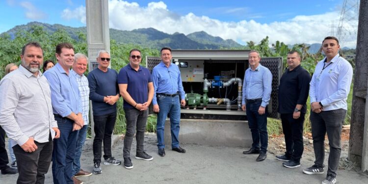 Guaramirim e Schroeder inauguram abastecimento de água no bairro Vila Amizade