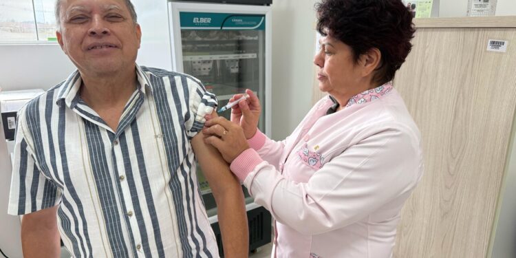 Campanha de vacinação contra a gripe está aberta para toda a população em Guaramirim