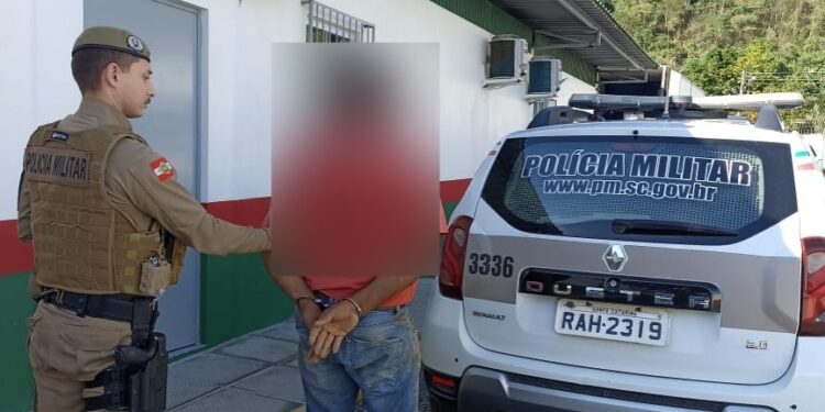 Homem é preso por estupro de vulnerável em Guaramirim