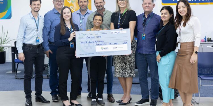 Moradora de Guaramirim leva R$ 100 mil em sorteio da Crevisc