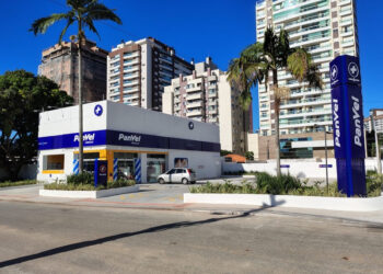 Panvel chega a 100 lojas em Santa Catarina