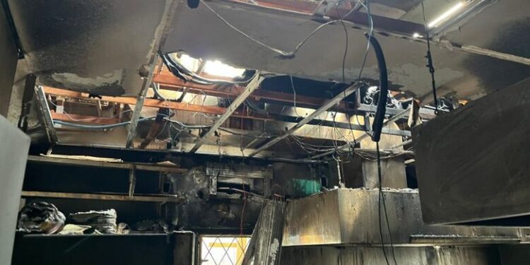 Incêndio destrói cozinha de restaurante em Jaraguá do Sul