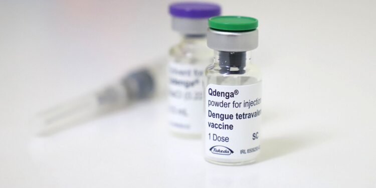 Vacinação contra a dengue é ampliada para faixa etária de 10 a 16 anos, em Jaraguá