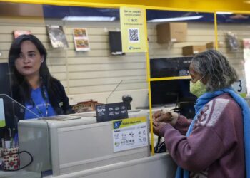 INSS: reembolso de descontos ilegais começa nesta quinta-feira (24)