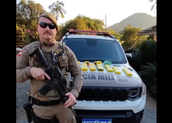 [Vídeo] Adolescente é apreendido com grande quantidade de drogas em Jaraguá do Sul