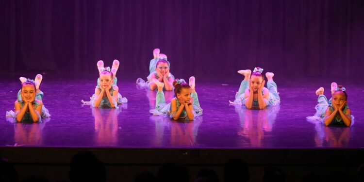 Jaraguá do Sul entra no circuito da mostra de dança infantil A Noite É uma Criança