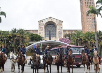 [Vídeos e fotos] ‘Tropeiros da Fé’ terminam romaria de Guaramirim até Aparecida