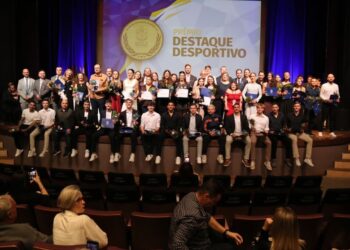 Câmara de Vereadores de Jaraguá do Sul faz entrega do Prêmio Destaque Desportivo 2025