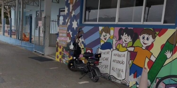 Escolas de Massaranduba ficam sem vigilantes após fim de contrato; Prefeitura promete reforço estrutural