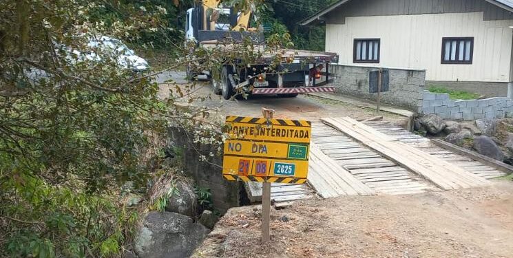 Ponte no bairro Rio Molha, em Jaraguá do Sul, será interditada na quinta (21)