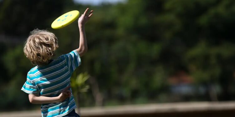 Apesar de proibição, 29% admitem palmadas e beliscões em crianças