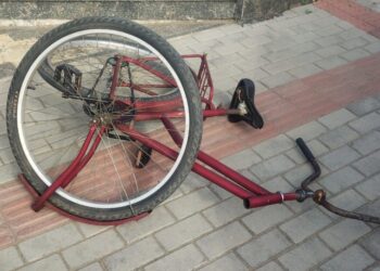 Homem fica ferido após queda de bicicleta em Schroeder