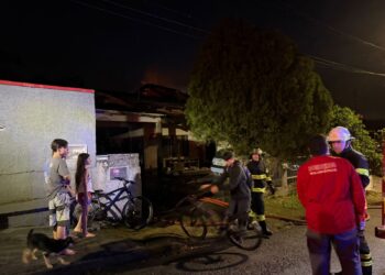 Incêndio atinge residência em Jaraguá do Sul