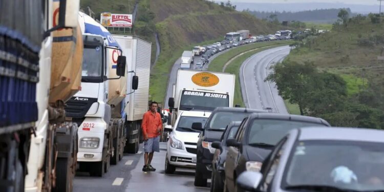 Juíza federal manda governo reativar radares em rodovias