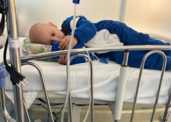 Campanha continua: Rhavy, de 3 anos, luta contra a leucemia e precisa de ajuda