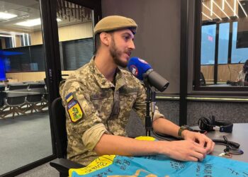 [Vídeo] Jaraguaense que lutou na guerra da Ucrânia detalha experiência em combate