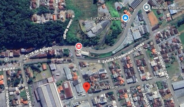 Guaramirim realiza troca de dormentes e obra de drenagem nesta terça-feira (16)