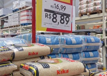 Preço do arroz despenca nos supermercados
