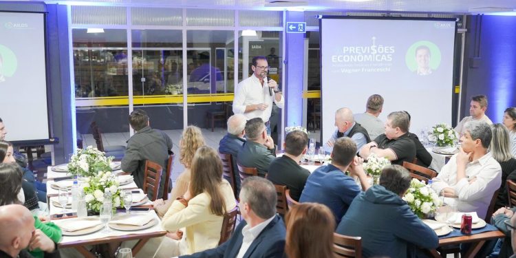 Uma noite de conexões com cooperados empreendedores de Guaramirim