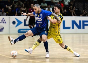 [Vídeo] Jaraguá Futsal empata com o Minas no jogo de ida das oitavas de final da LNF