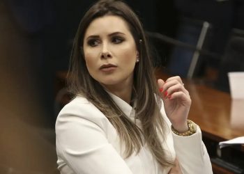 Carol De Toni ameaça deixar PL após Jorginho Mello defender Amin ao Senado