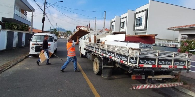 Bota-Fora chega a novos bairros de Guaramirim nesta sexta-feira (24)
