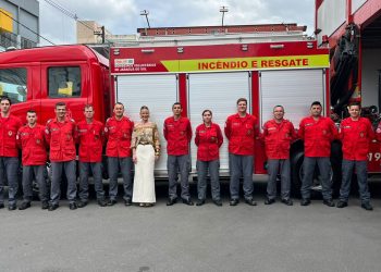 [Vídeo] Família Werninghaus faz doação de equipamentos aos Bombeiros Voluntários de Jaraguá do Sul