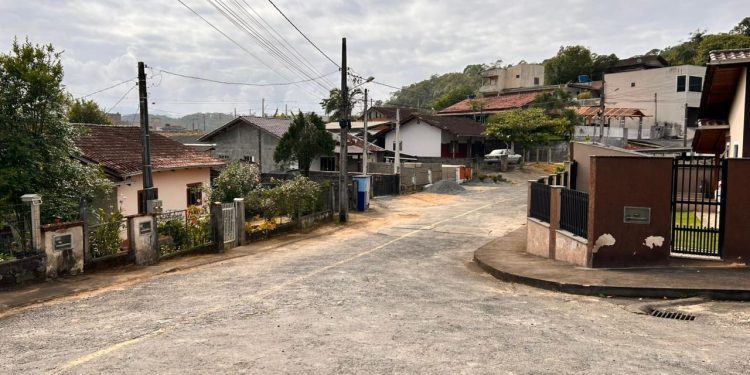 Briga entre irmãos termina com um esfaqueado em Jaraguá do Sul