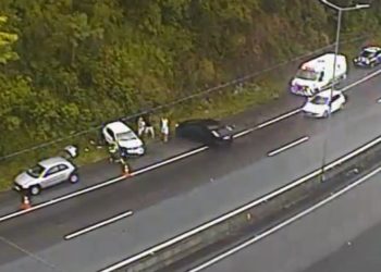 Policiais e pedestres são atropelados durante atendimento de ocorrência em Santa Catarina