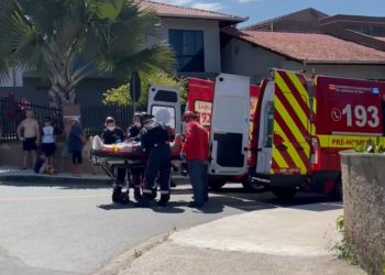 [Vídeo] Motociclista fica gravemente ferido após acidente em Jaraguá do Sul