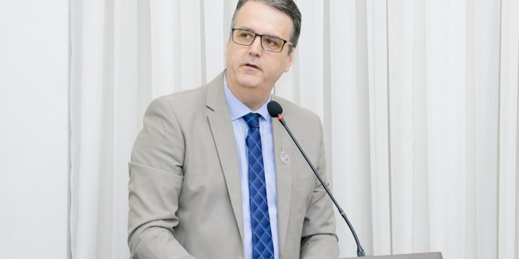 Vereador Emerson Flores é eleito presidente da Câmara de Vereadores de Guaramirim