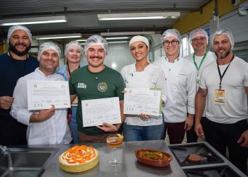 Bartender de Jaraguá do Sul vence concurso nacional com drink de Banana de Corupá