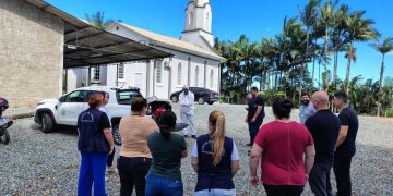 Guaramirim inicia novo método de controle do Aedes aegypti com aplicação de inseticida de ação residual