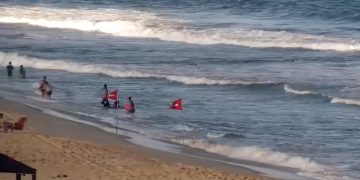 Programa Praia + Segura registra mais de 30 mil banhistas monitorados em Barra Velha