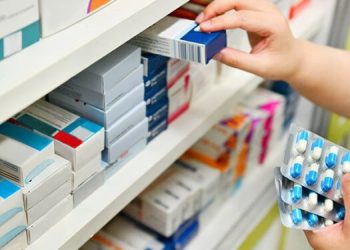 Polícia Civil cumpre mandados em Schroeder e Jaraguá do Sul em nova fase de operação contra venda irregular de medicamentos